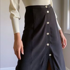 Aritzia Wilfred button front midi skirt S (i802)